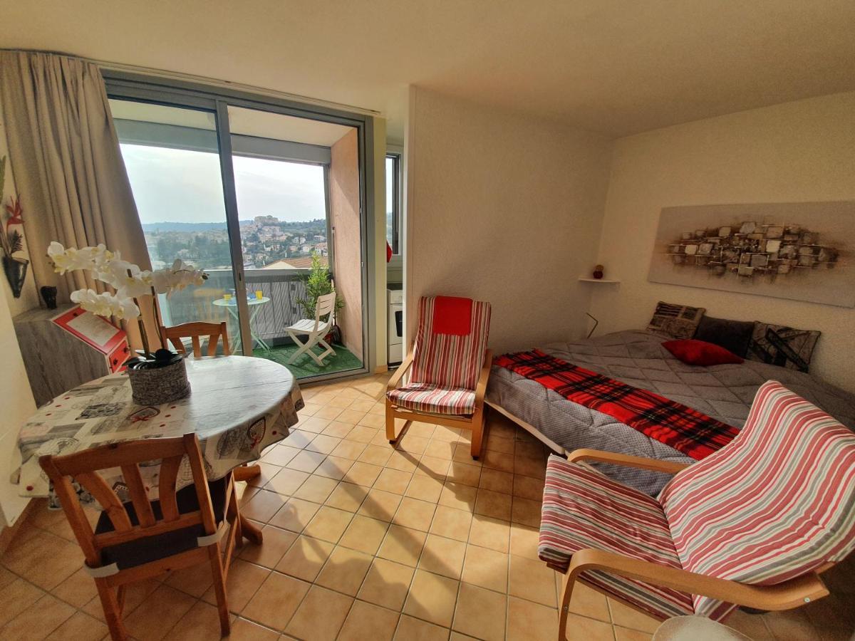 La Vue Du Chateau - Tout Confort Greoux-les-Bains ภายนอก รูปภาพ